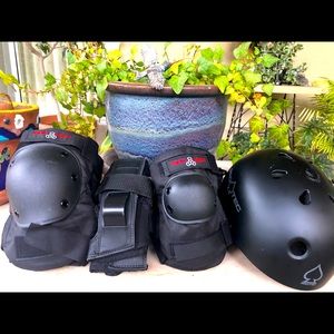 Pro-Tec Matte Helmet and Triple 8 Safety Pads